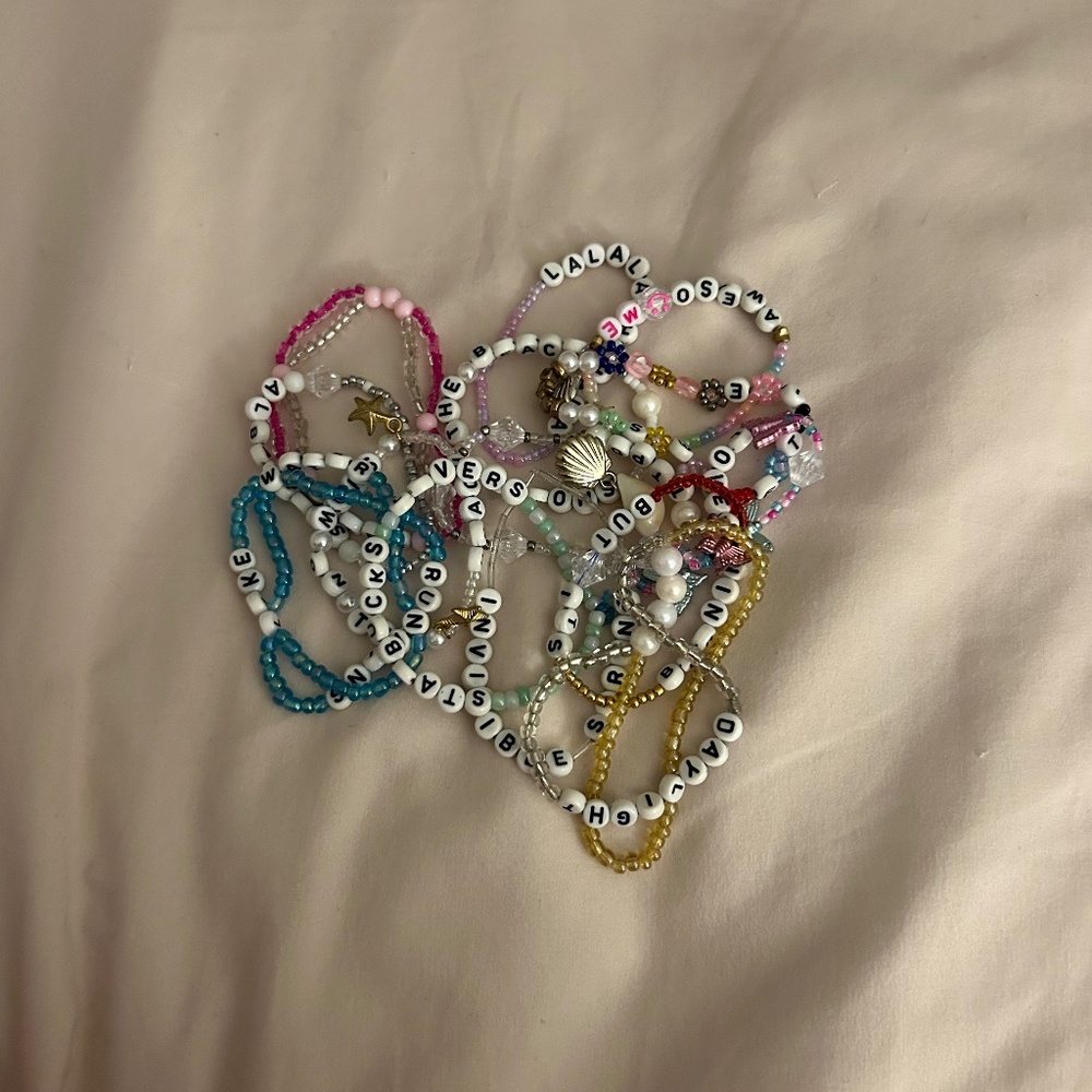Taylor Swift Friendship Bracelet Bundle
